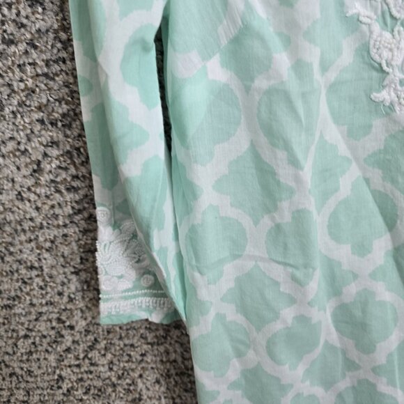 Talbots Top Womens SP Petite Small Teal Embroidered‎ Beaded V Neck Blouse Ladies - Picture 3 of 7